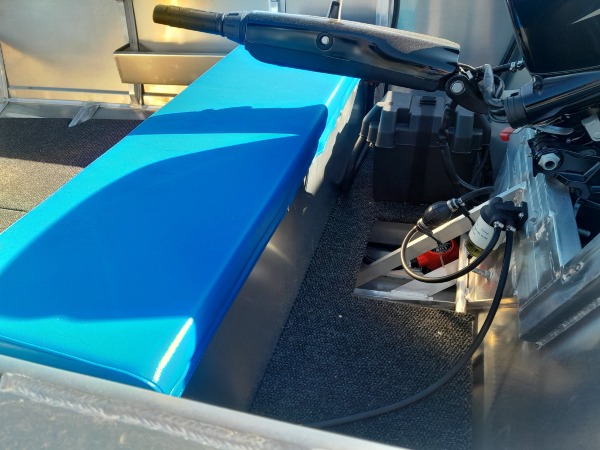 420 Busta TS, Auto-Bilge